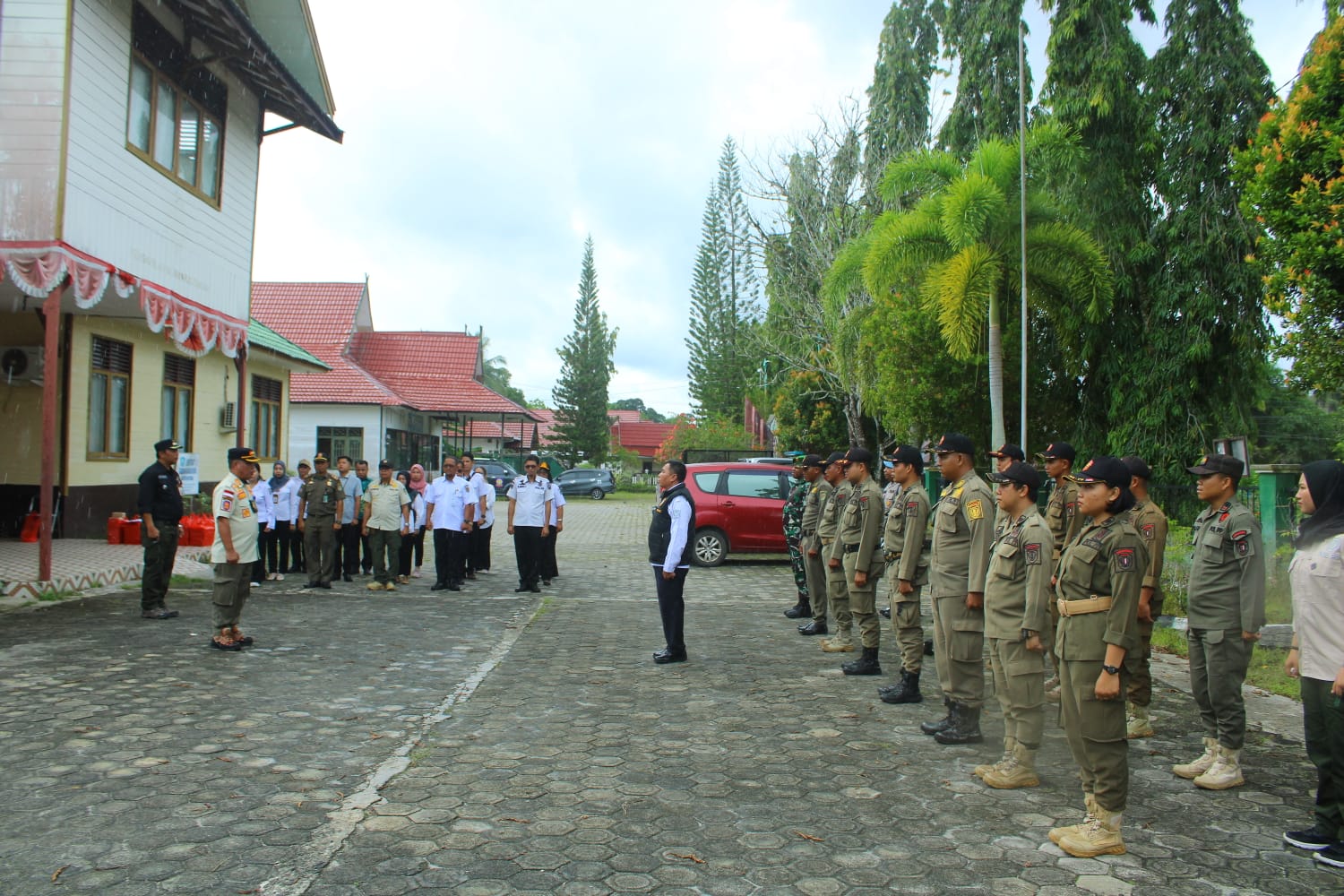 Apel Gabungan Kegiatan Pengosongan Rumah Dinas