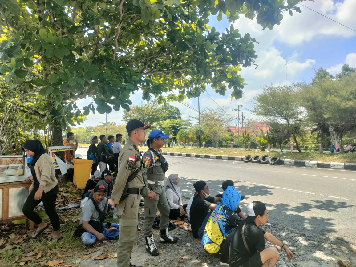 Menjaga Ketertiban dan Ketentraman Masyarakat