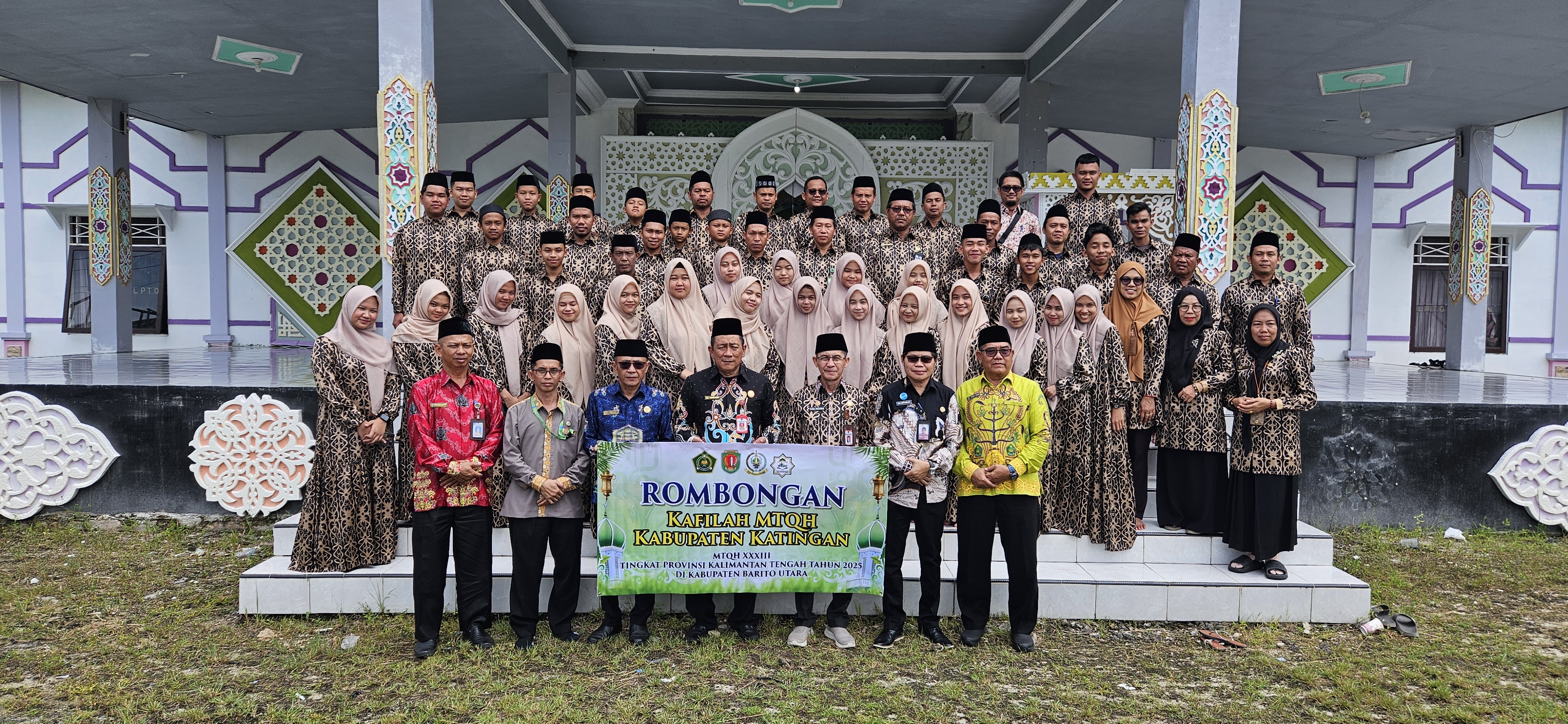 Penjabat Sekda Katingan Hadiri dan Lepas Kafilah MTQH XXXIII, Dorong Semangat Ukir Prestasi di Tingkat Provinsi