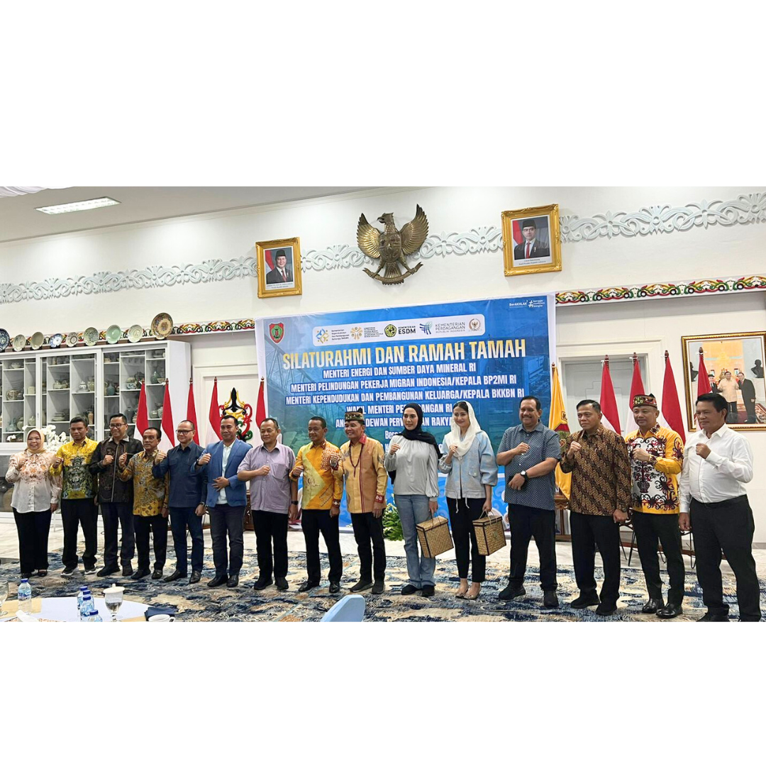 WAKIL BUPATI KATINGAN HADIRI SILATURAHMI DAN RAMAH TAMAH BERSAMA MENTERI DAN PEJABAT TINGGI RI DI ISTANA ISEN MULANG