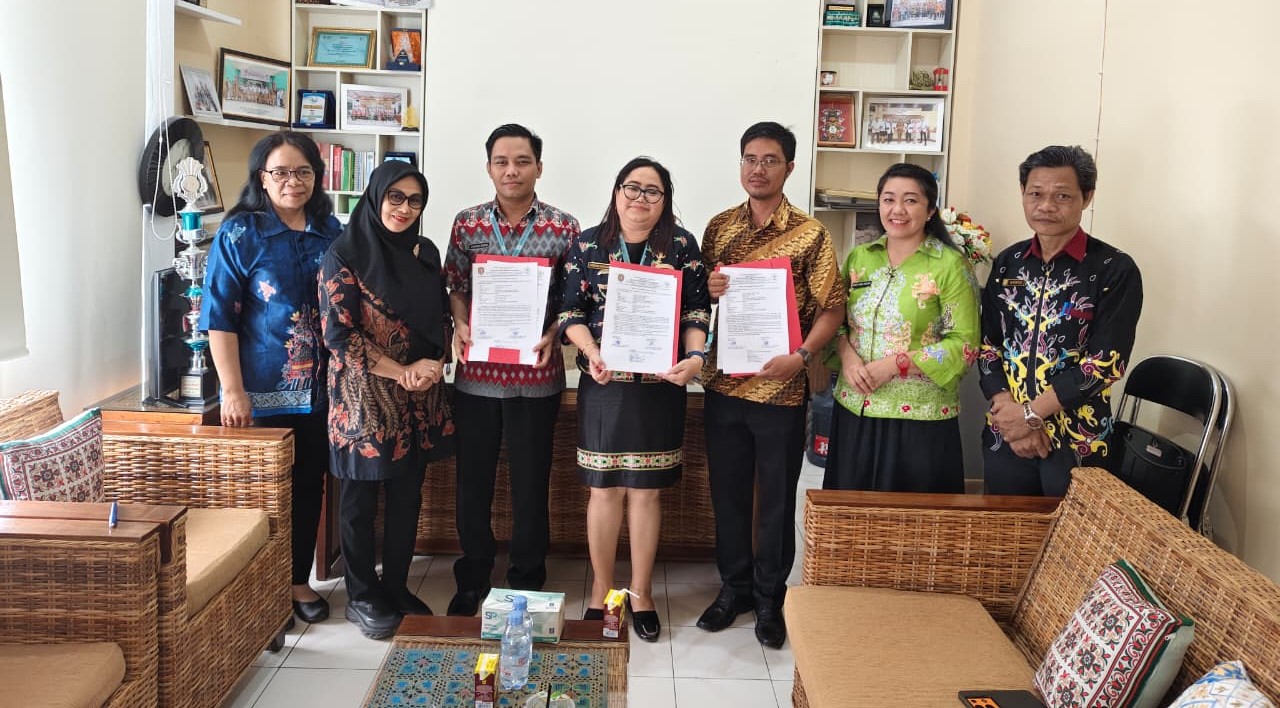 Serah Terima Jabatan Kepala Seksi di Lingkup BLUD RSUD Mas Amsyar Kasongan