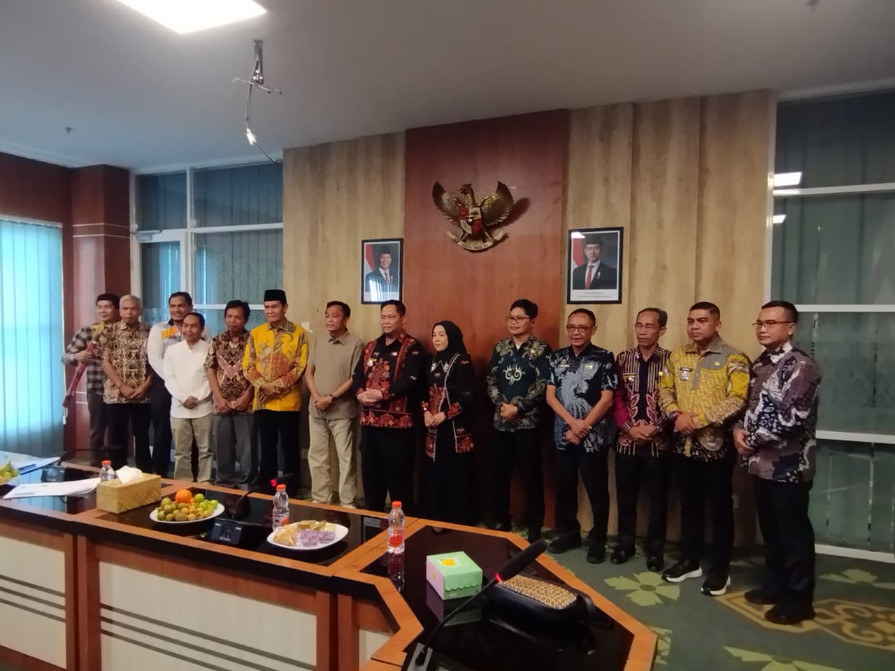 BUPATI KATINGAN DAN KETUA TP-PKK HADIRI PELATIHAN PENGUATAN TATA KELOLA DESA DAN STUDI LAPANGAN DI LOMBOK