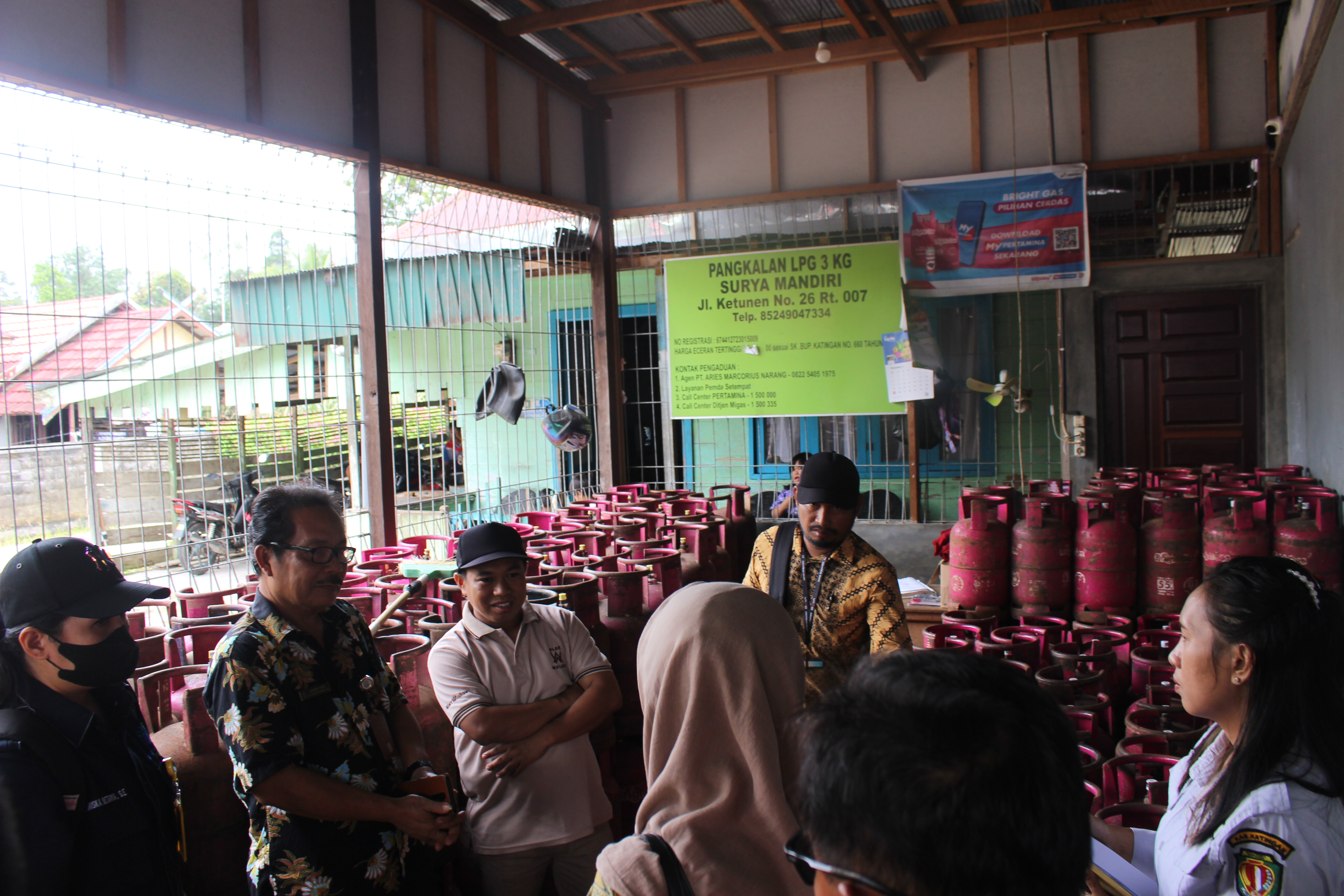 TIm saat melakukan sidak