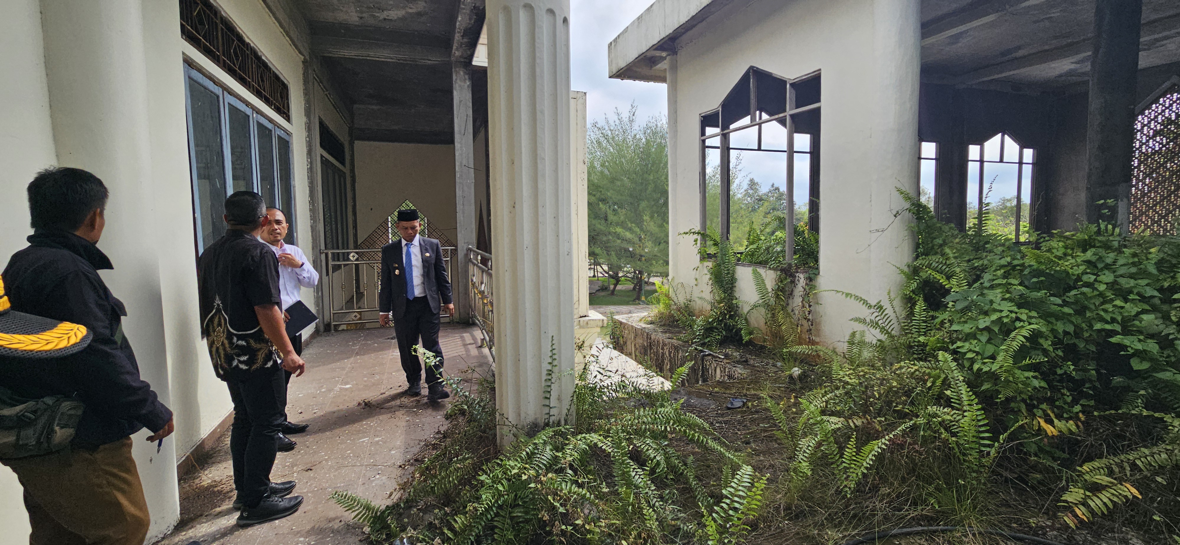 Wabup Katingan Tinjau Rencana Rehab Masjid Agung Baitul Yaqin