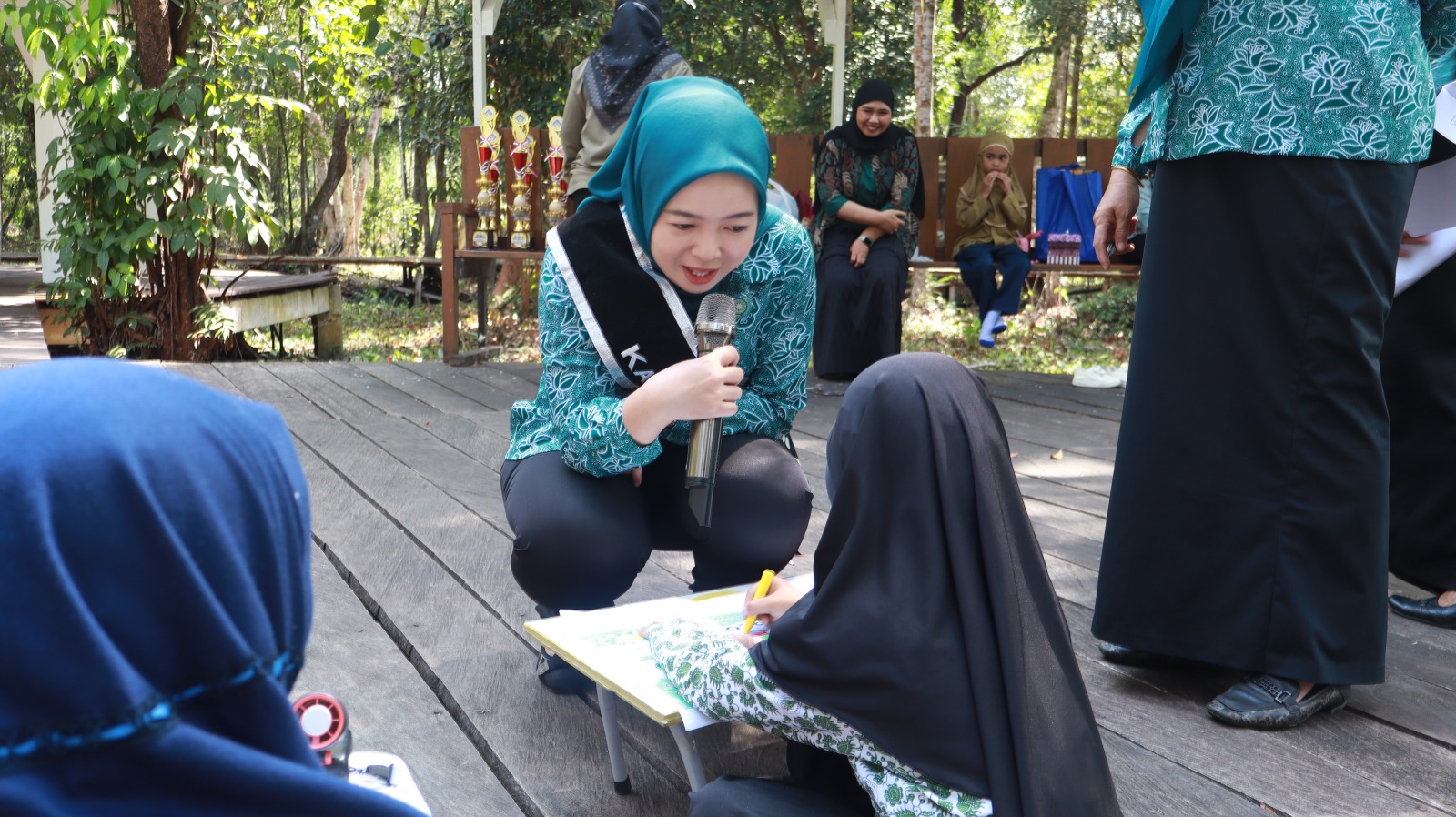 Gambar Listing