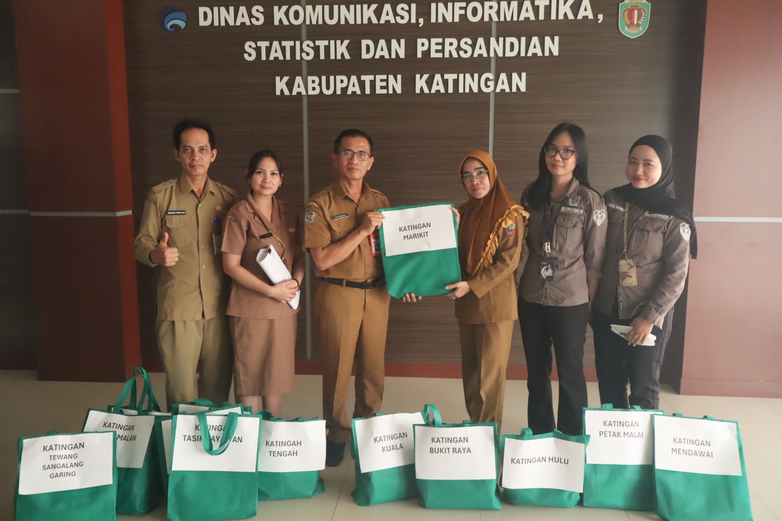 Gambar Listing