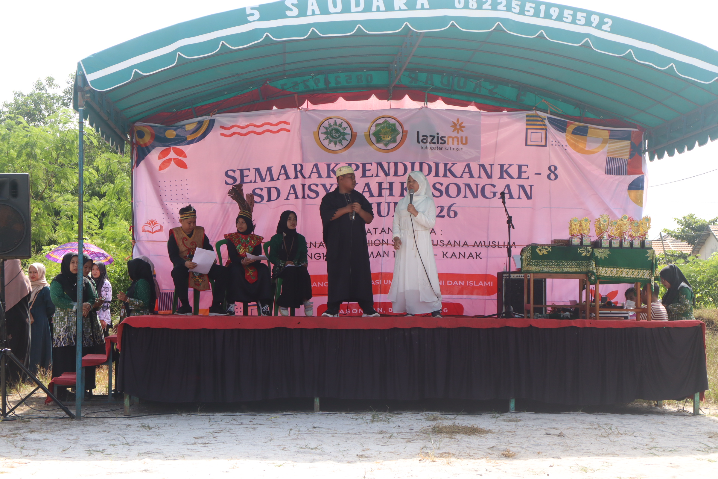 Semarak Pendidikan Ke-8 SD Aisyiyah Kasongan, Tampilkan Kreativitas dan Jiwa Wirausaha Anak