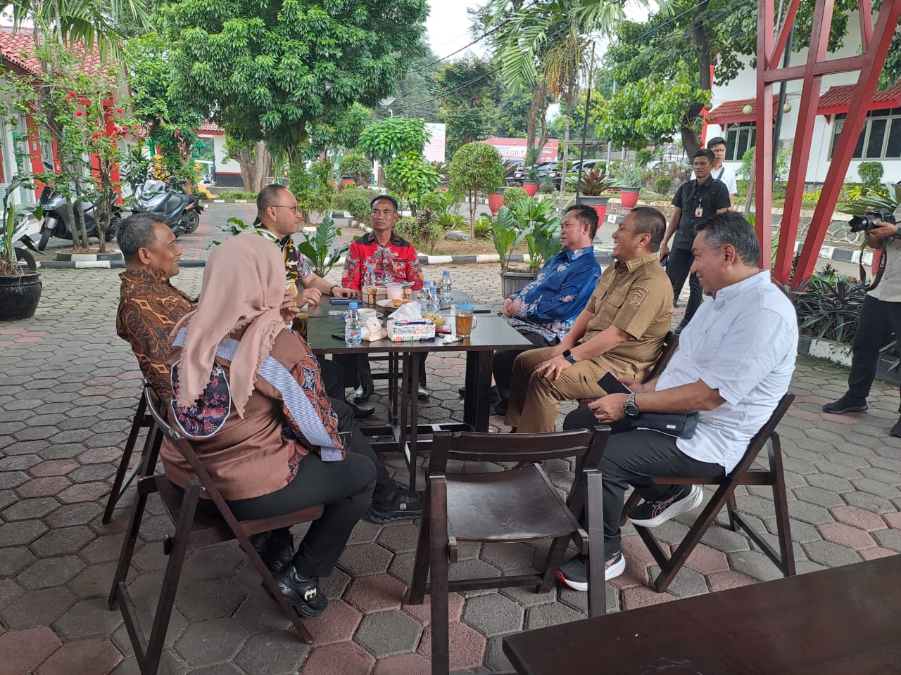 Gambar Listing