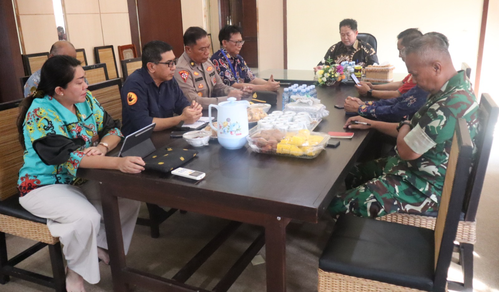 BUPATI KATINGAN PIMPIN RAPAT PENETAPAN STATUS TANGGAP DARURAT KEBAKARAN PERMUKIMAN TAHUN 2026