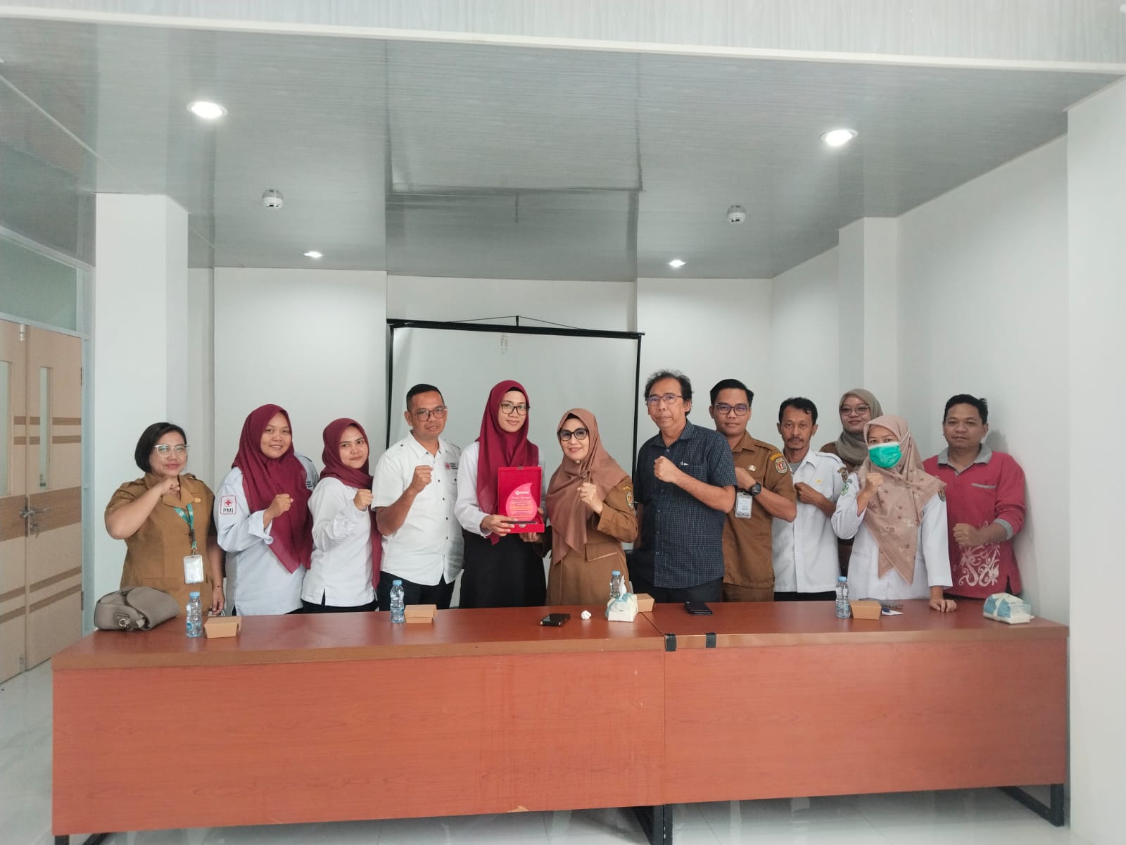 PMI Kotawaringin Timur Kunjungi UTD RSUD Mas Amsyar Kasongan untuk Studi Pengelolaan BDRS
