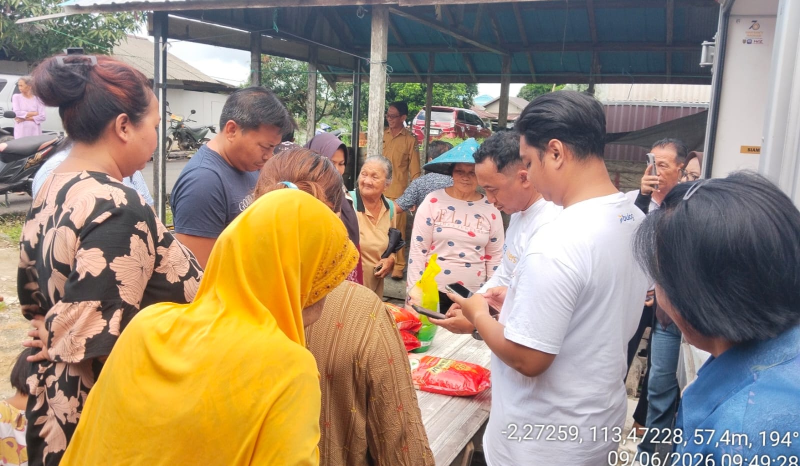 GERAKAN PANGAN MURAH DI BAUN BANGO, PEMKAB KATINGAN DAN BULOG HADIRKAN PANGAN TERJANGKAU BAGI MASYARAKAT