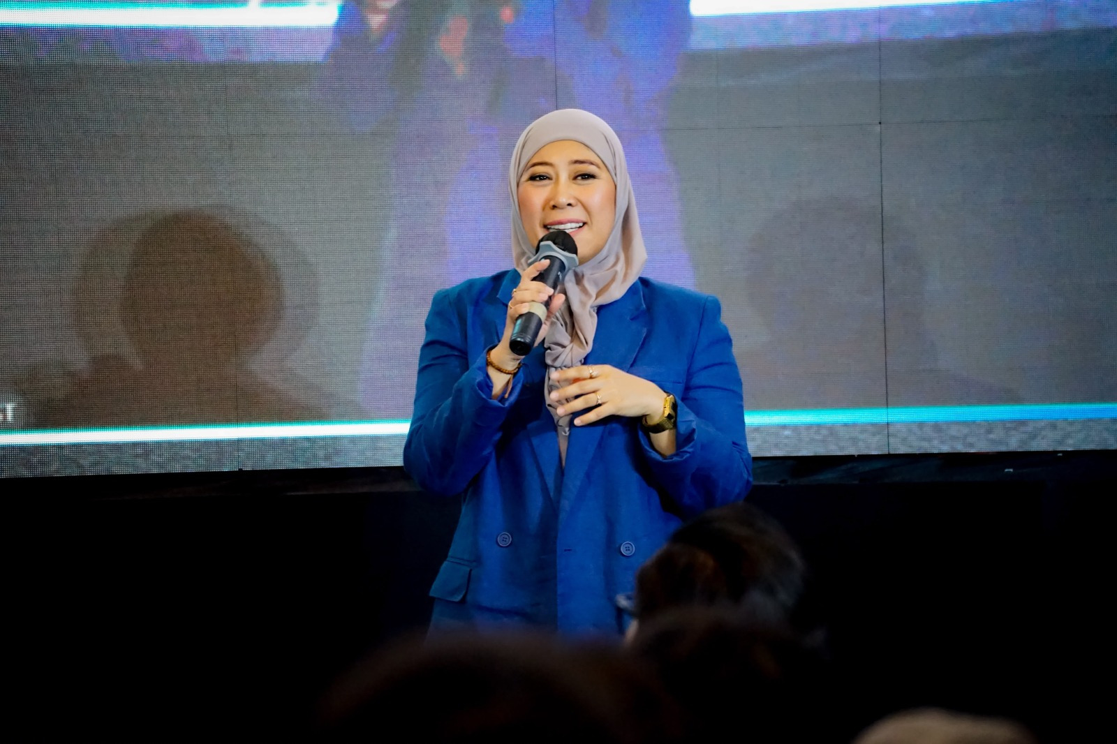 Imbas YouTuber Promosikan Vape Libatkan Anak, Komdigi Tegur YouTube Demi Lindungi Ruang Digital